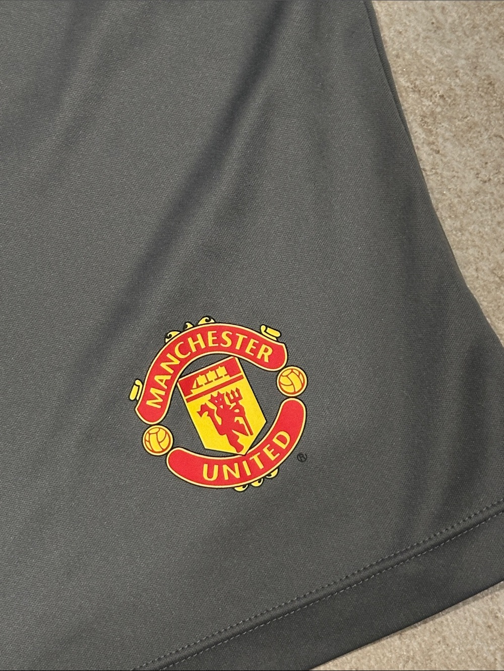 Men's Gray Crew Neck Graphic Tee - Picture 4 of 4